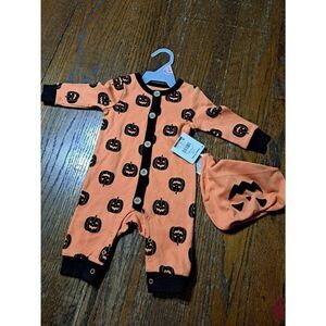 New 0-3 Month Ways to Celebrate Halloween Jack O Lantern Bodysuit w Hat NWT